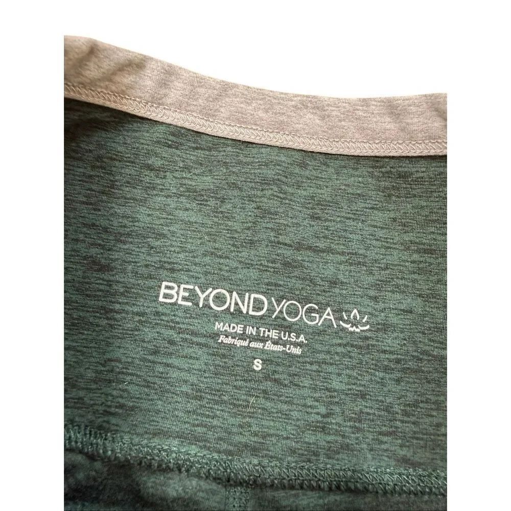 Beyond Yoga Spacedye On Block High Waisted MIDI Leggings Green Gray Small - Picture 5 of 5